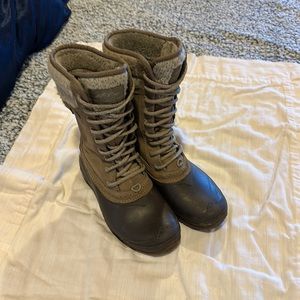 Women’s North Face Shellista Snow Boots